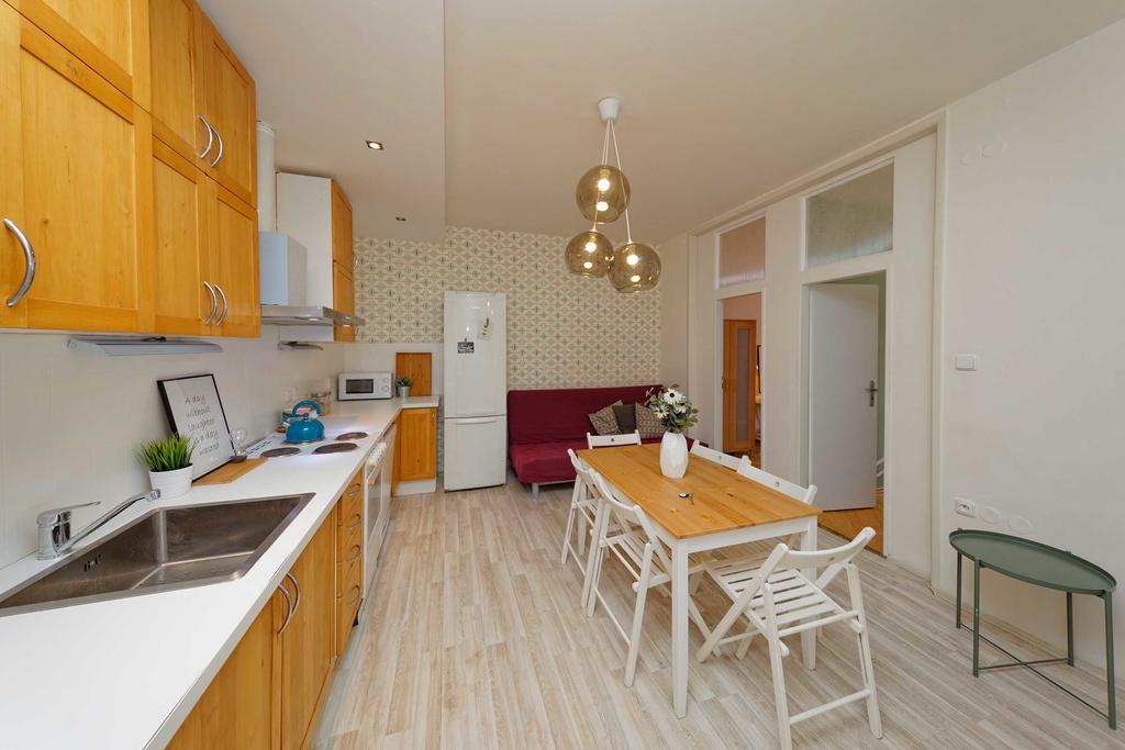 Apartments Ve Smeckach 27 프라하 외부 사진