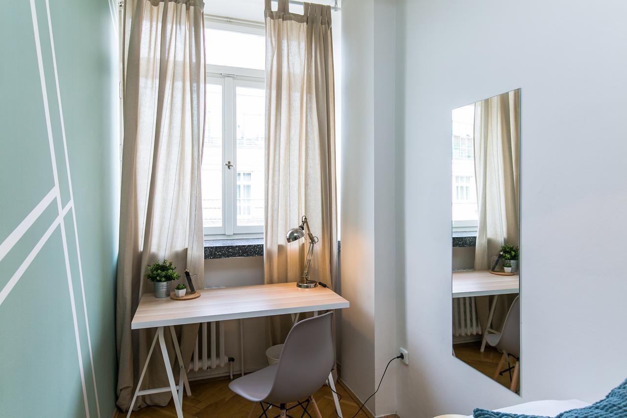 Apartments Ve Smeckach 27 프라하 외부 사진